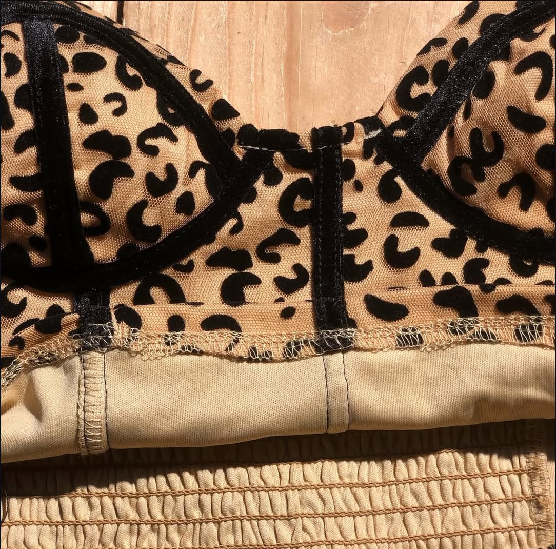 Women’s Leopard Print Bustier Crop Top with Spaghetti Straps